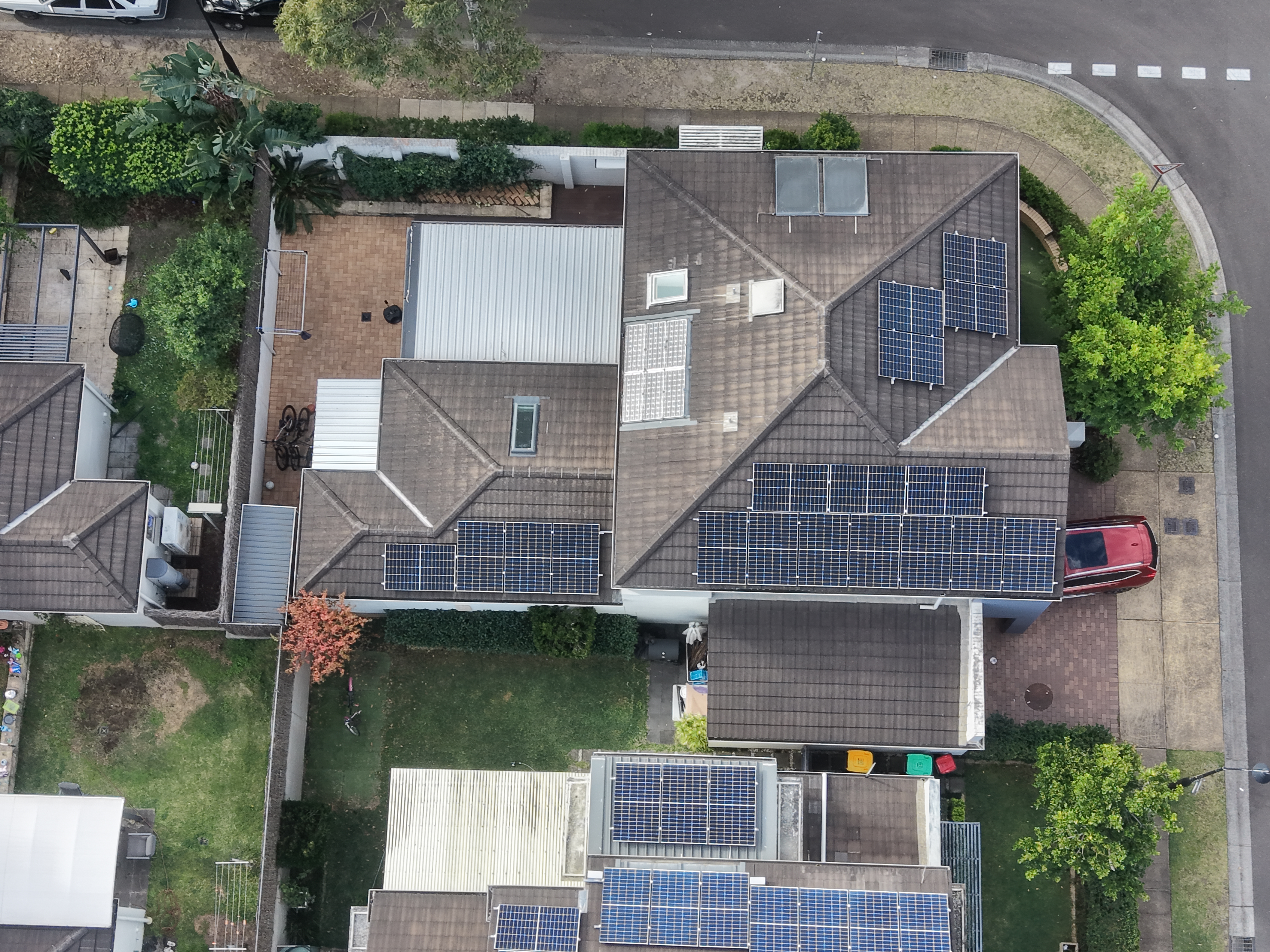 Newington solar image 2